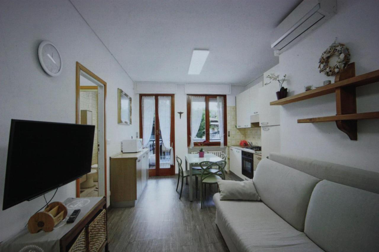 Monolocale Bordighera Luaran gambar