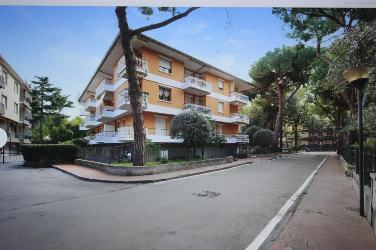 Monolocale Bordighera Luaran gambar
